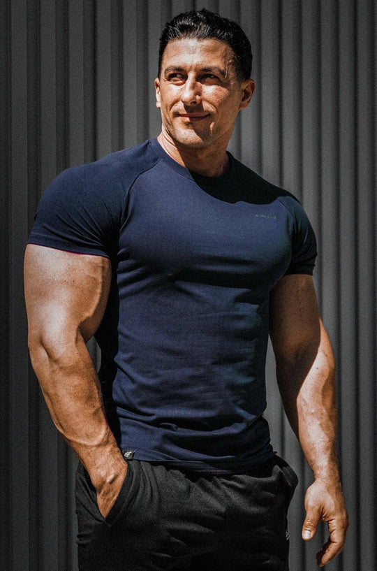 Titan 2.0 Muscle-Fit T-Shirt - Navy