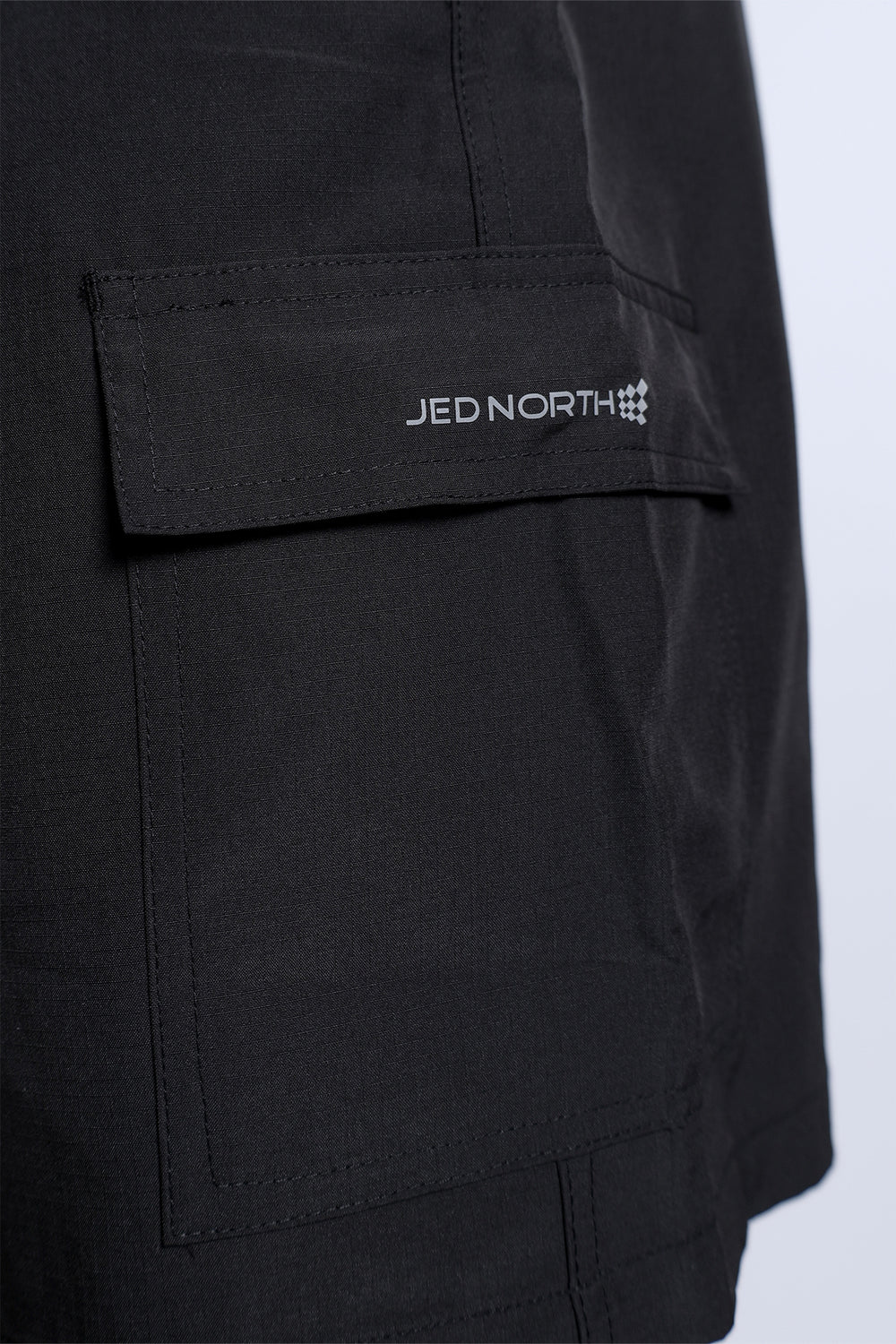 Trek 4.5" Cargo Shorts - Black