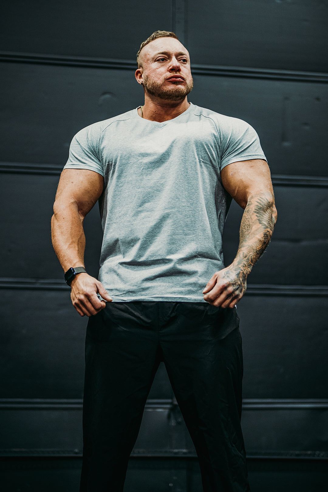 V Neck Muscle-Fit T-Shirt - Light Gray