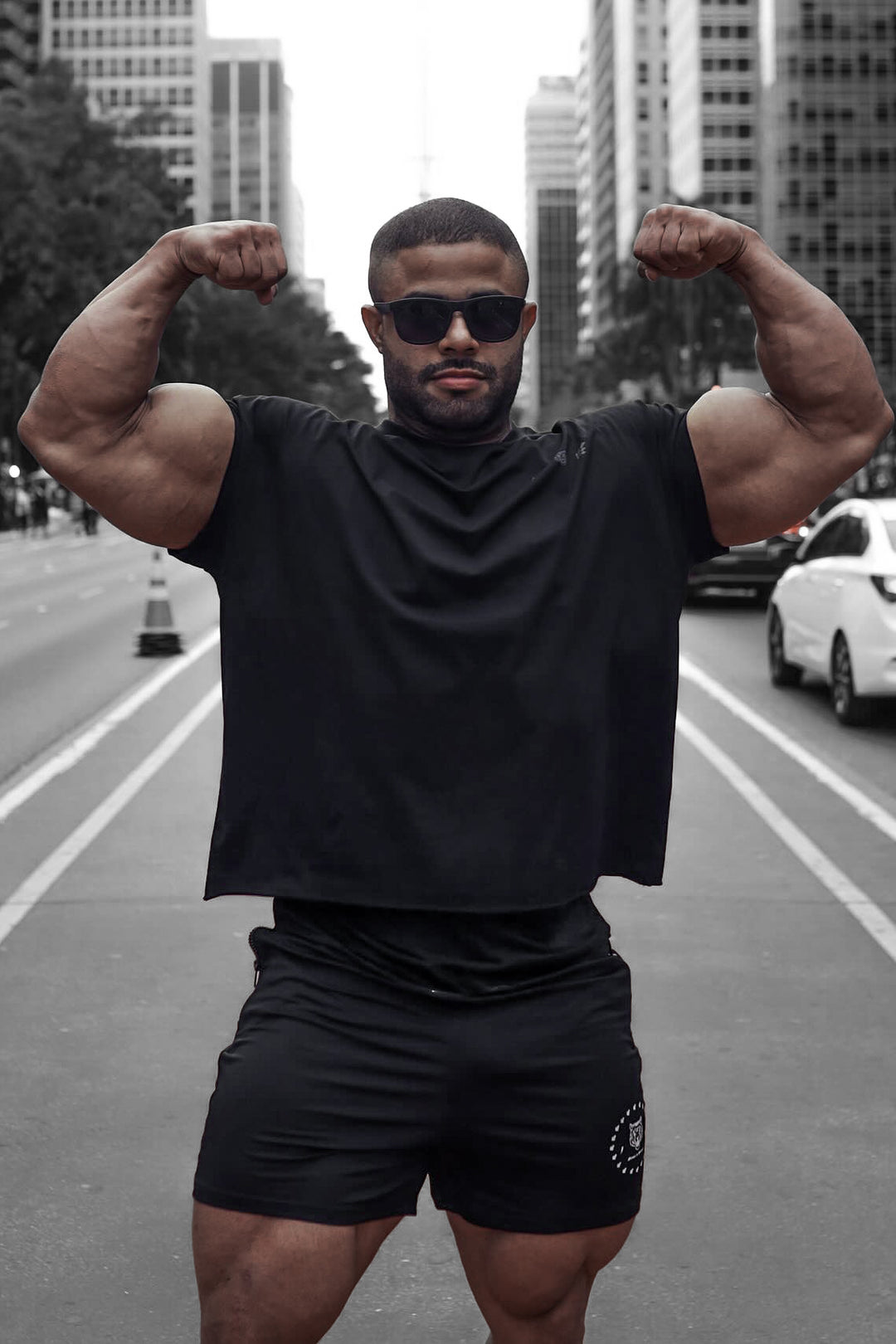 Oversized Raw-Cut Cropped Tee - Black