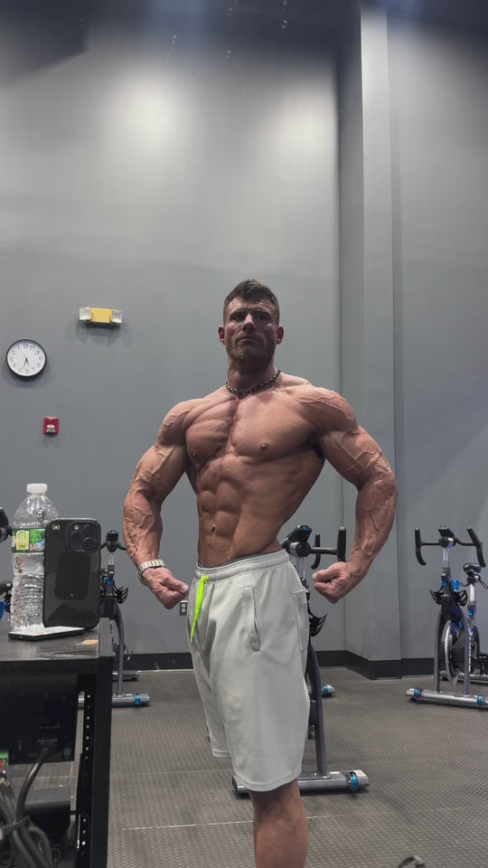 Men's Pro Mesh Shorts 8" - Light Gray