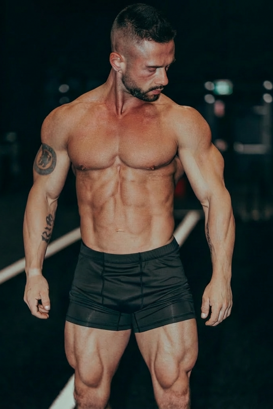 Retro Bodybuilding Shorts - Black